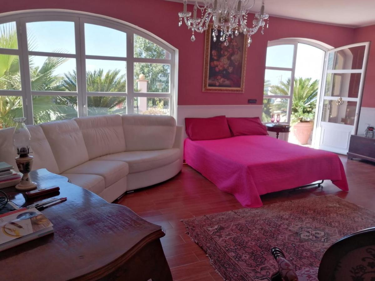 Villa Grace Пати Екстериор снимка