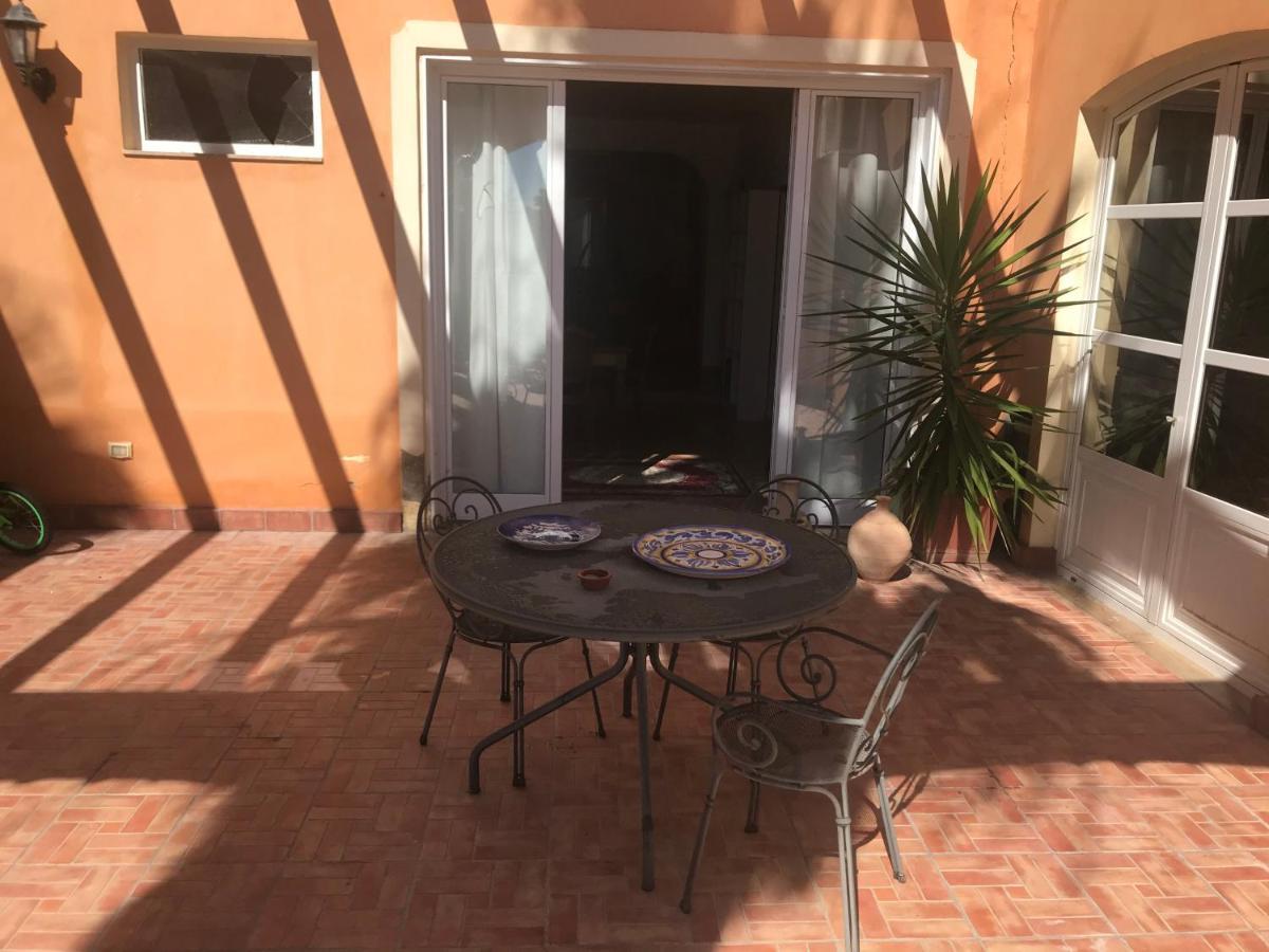Villa Grace Пати Екстериор снимка