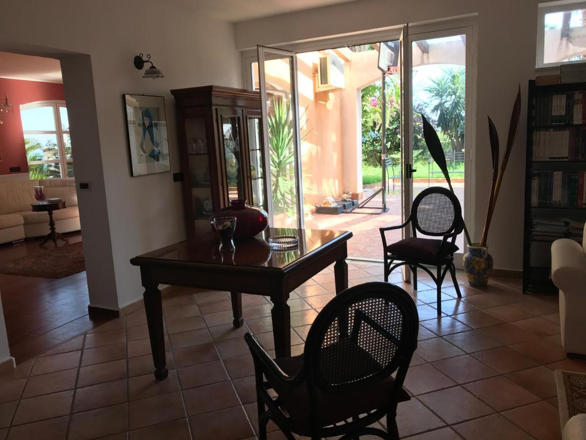Villa Grace Пати Екстериор снимка